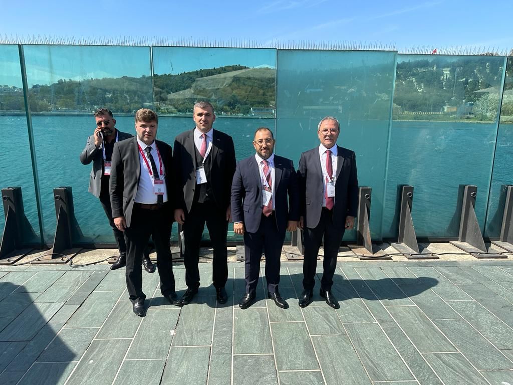 CONSEIL MONDIAL DES AFFAIRES TURQUES 10. CONGRÈS ISTANBUL TURQUIE