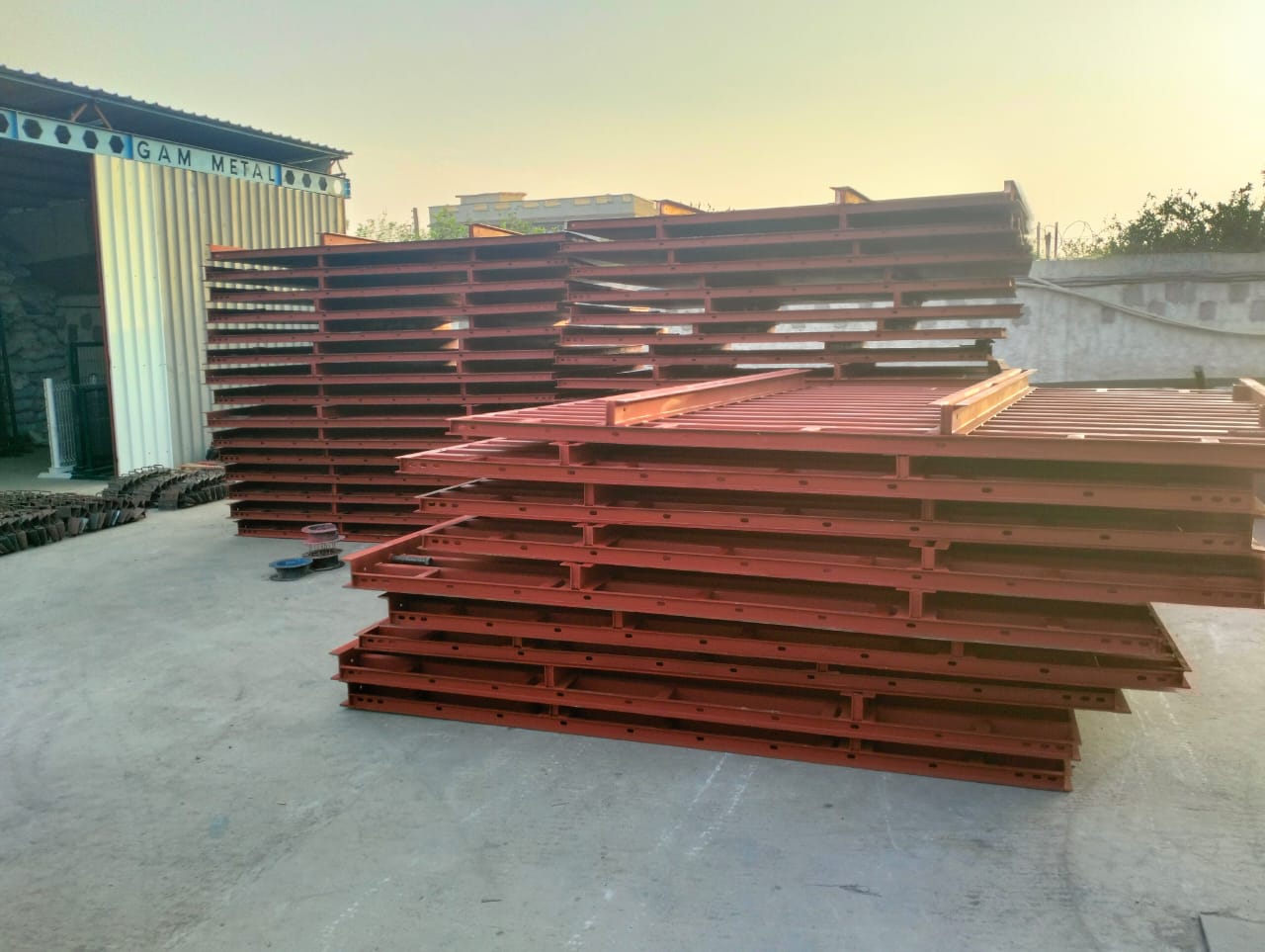 adjustable panel formwork