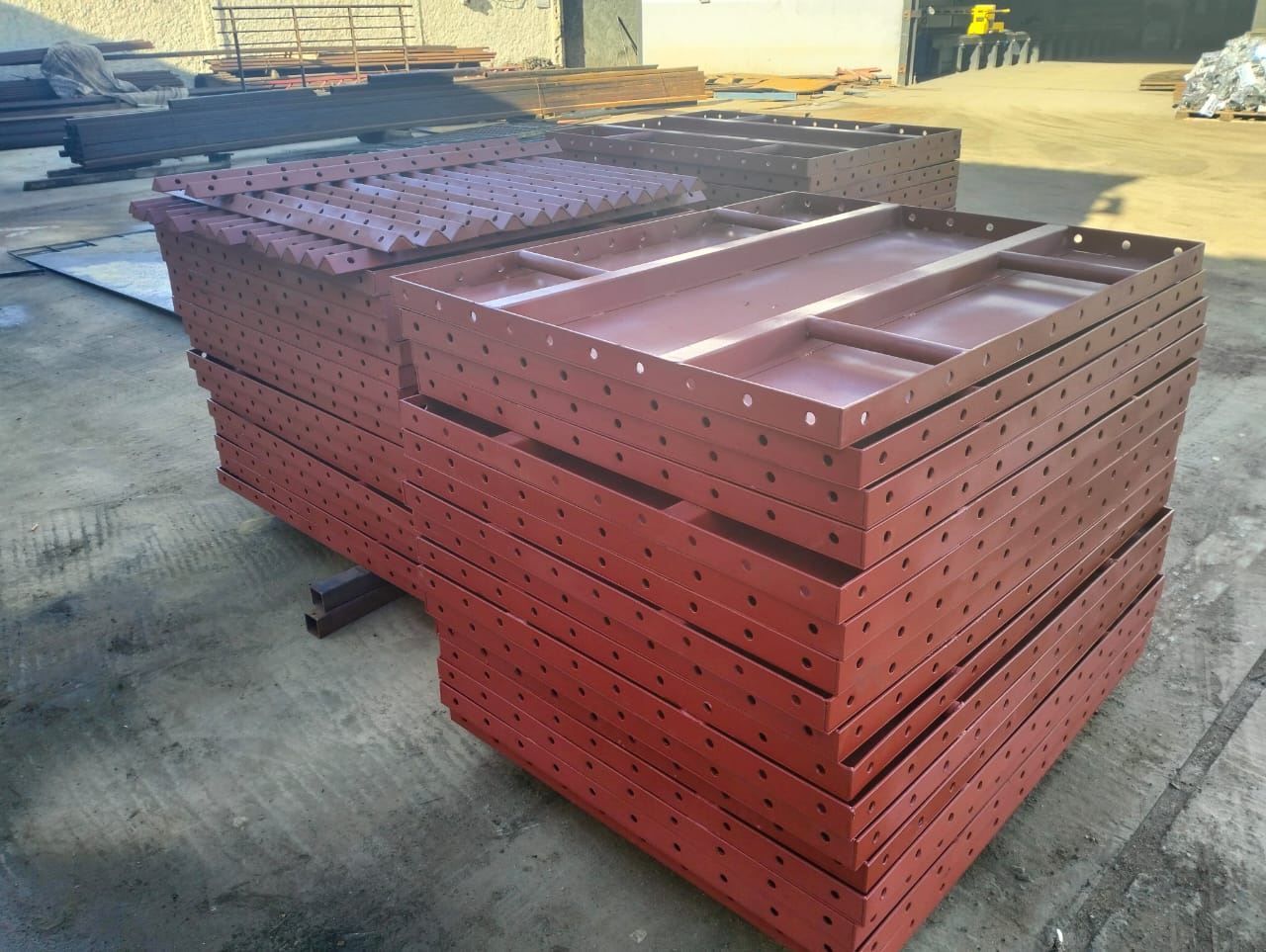 adjustable panel formwork